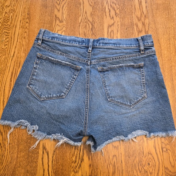 Loft Size 6 - 28 Womens Cut Off Jean Shorts Medium Wash Denim - Picture 6 of 9
